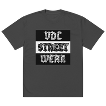 Cargar imagen en el visor de la galería, STREET WEAR Oversized faded t-shirt

